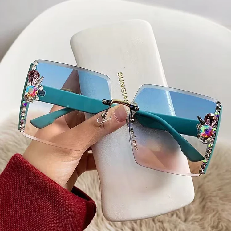 Rimless Oversize Rhinestone Sunglasses 2025