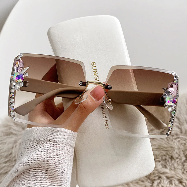 Rimless Oversize Rhinestone Sunglasses 2025