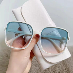 Trendy Square Frame UV400 Sunglasses for Women